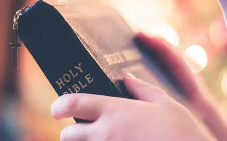 El poder de la Palabra de Dios Jesús es la Vida